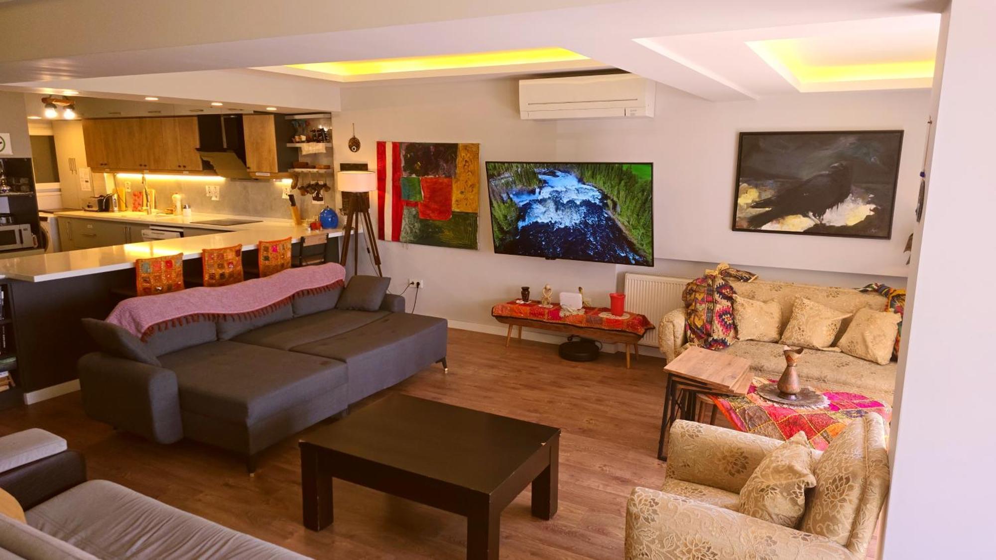 Elegant & Cozy Retreat Home, Center Gem By The Seaside, Steps From The Tram Апартаменти